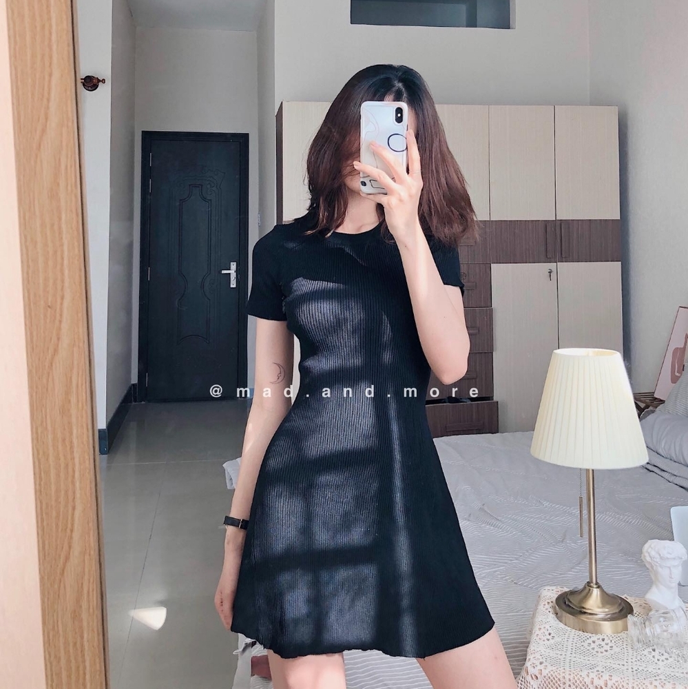 Mini dress in black